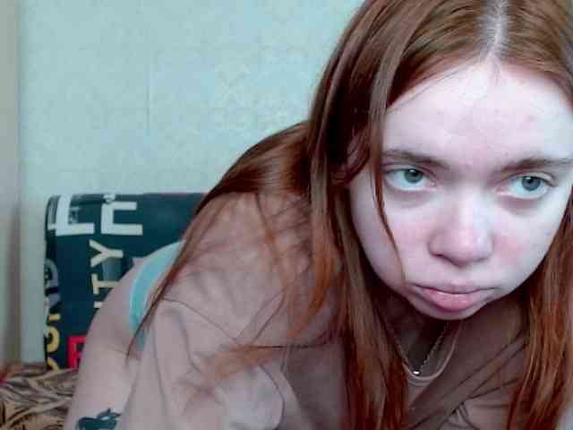 aliiicestone Live Webcam on BongaCams