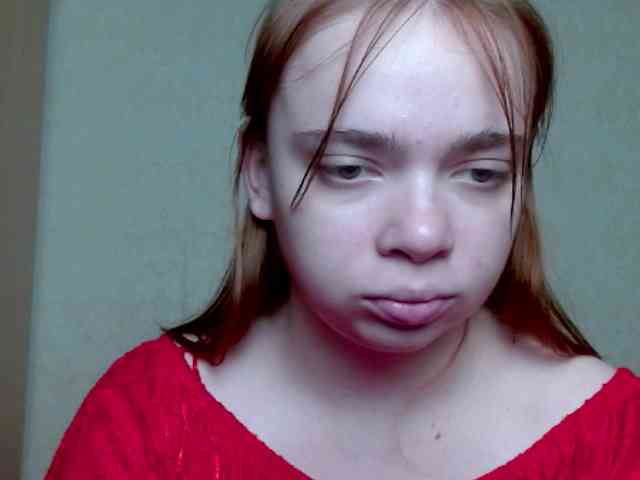 aliiicestone webcam