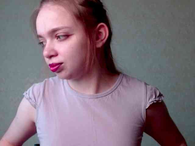 aliiicestone webcam