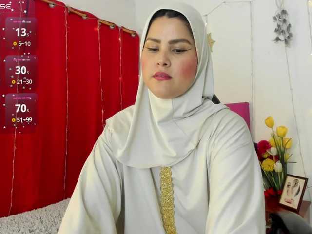 AishaAmin's BongaCams show and profile