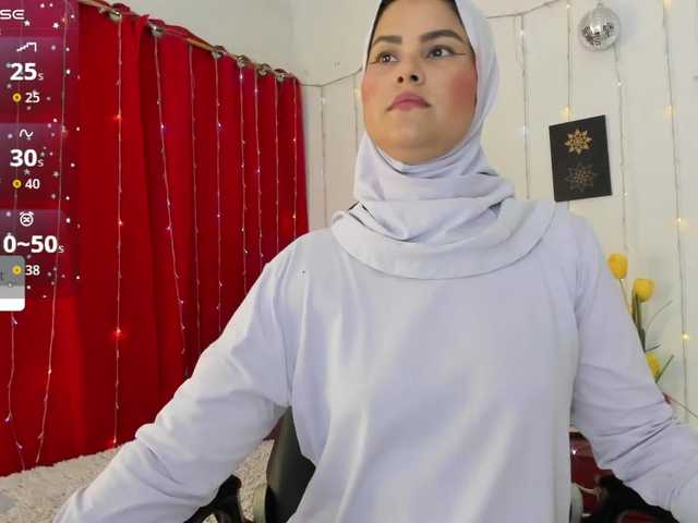 AishaAmin's BongaCams show and profile