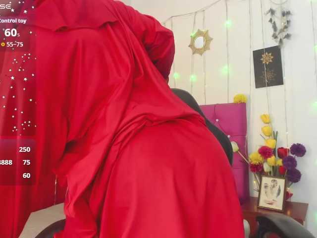 AishaAmin's BongaCams show and profile