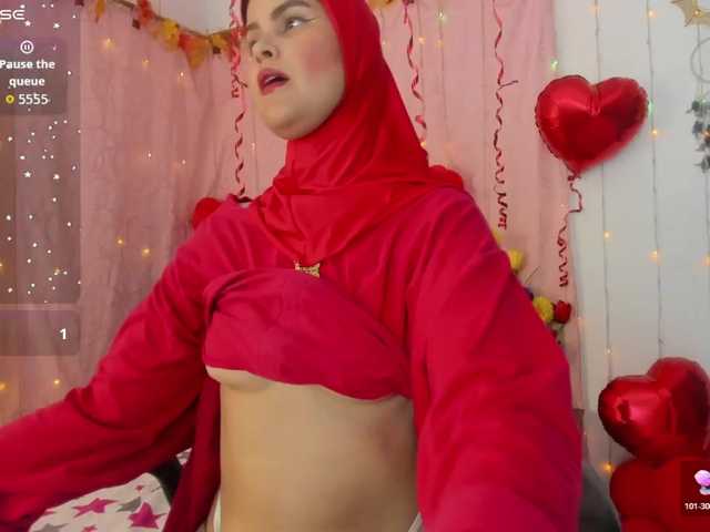 AishaAmin's BongaCams show and profile