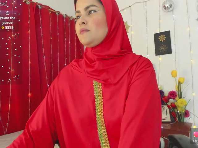 AishaAmin's BongaCams show and profile