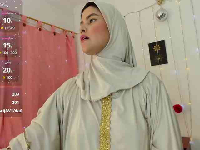 AishaAmin webcam
