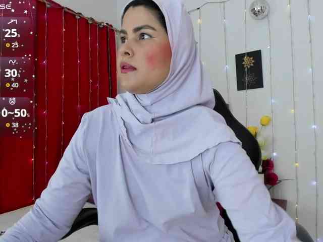 AishaAmin webcam