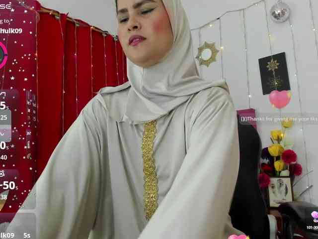AishaAmin webcam