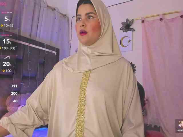 AishaAmin webcam