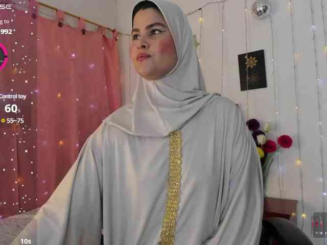 AishaAmin webcam