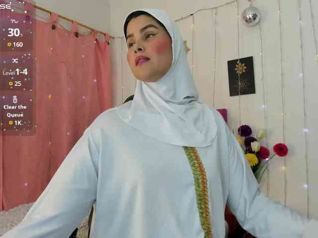 AishaAmin webcam