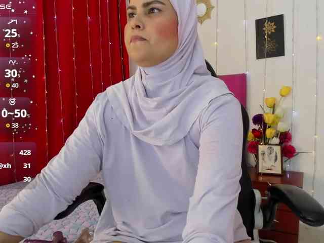 AishaAmin webcam