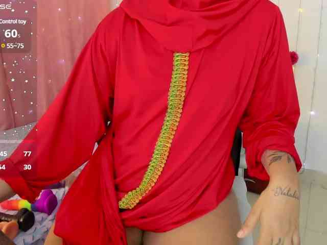 AishaAmin webcam