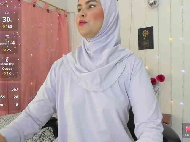 AishaAmin webcam