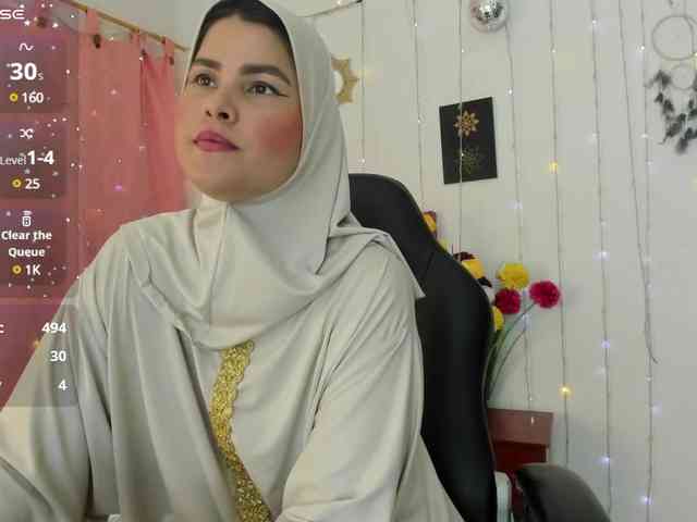 AishaAmin webcam