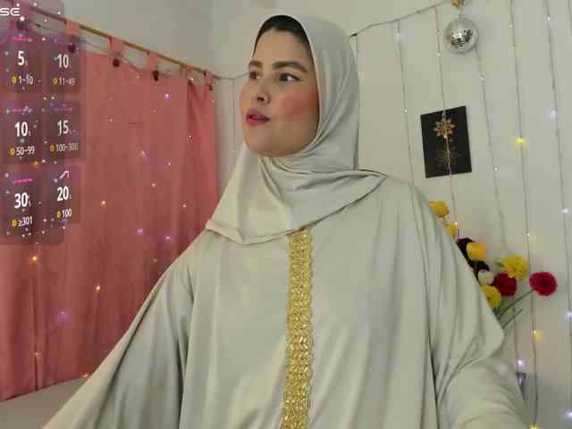 AishaAmin webcam
