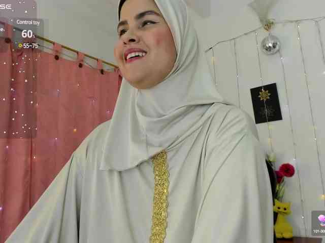 AishaAmin webcam