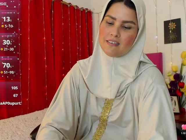 AishaAmin webcam