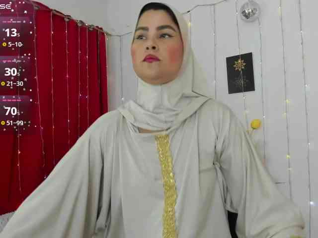 AishaAmin webcam