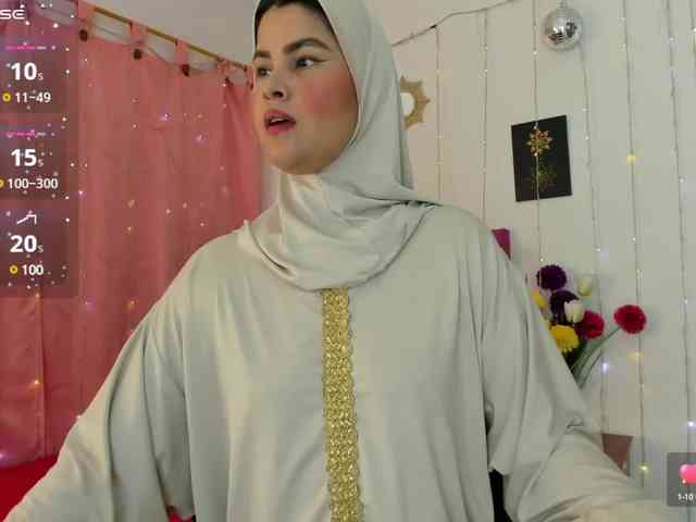 AishaAmin webcam