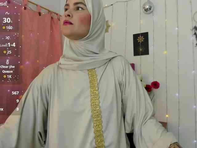 AishaAmin webcam