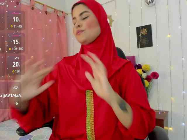 AishaAmin webcam