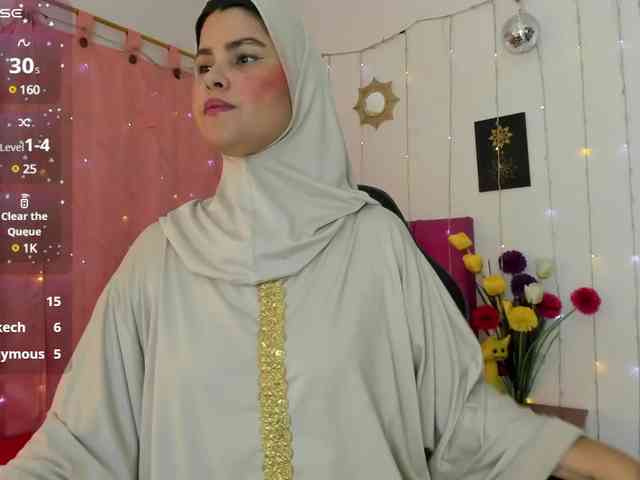AishaAmin webcam