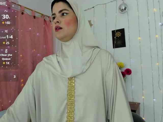 AishaAmin webcam