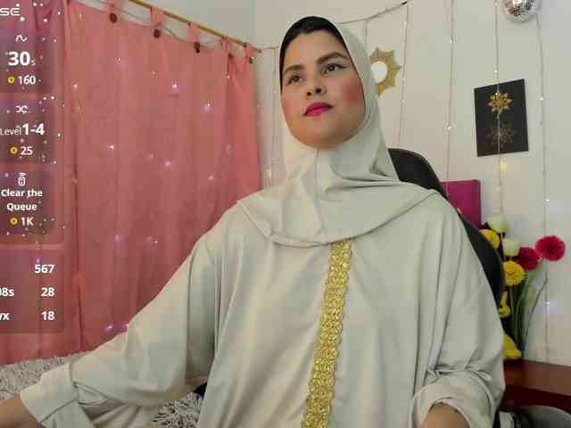AishaAmin webcam
