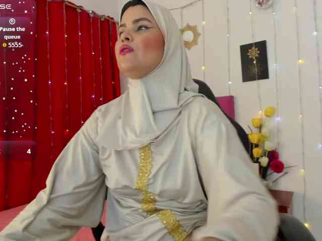 AishaAmin webcam