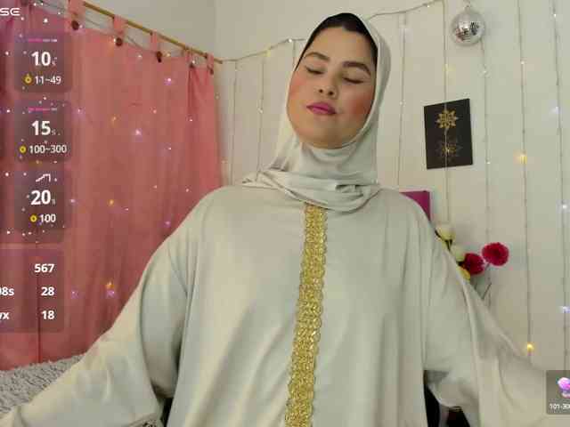 AishaAmin webcam