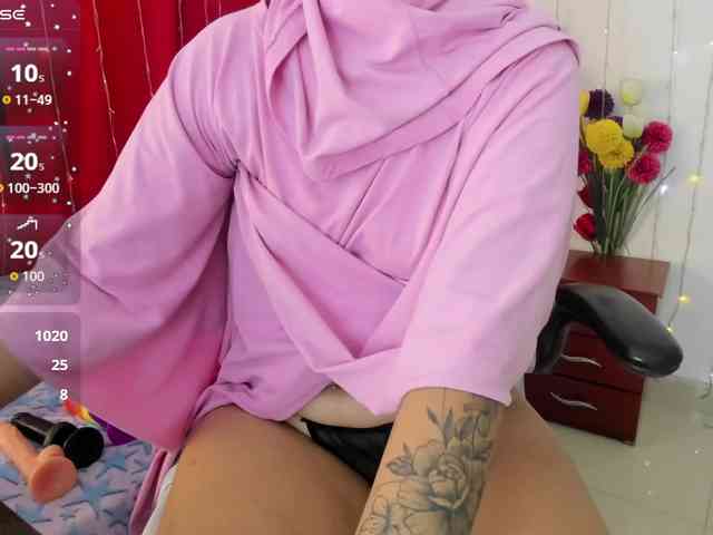 AishaAmin Live Webcam on BongaCams AishaAmin Live Webcam on BongaCams