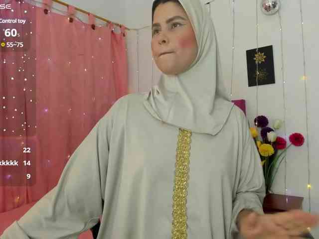 AishaAmin webcam