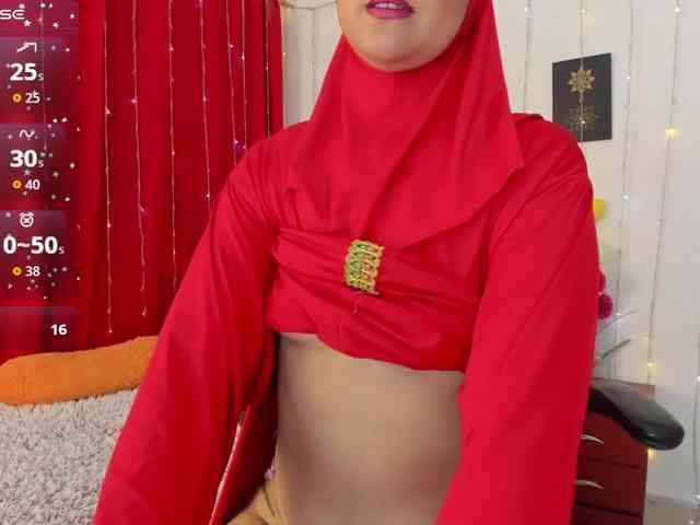 AishaAmin webcam