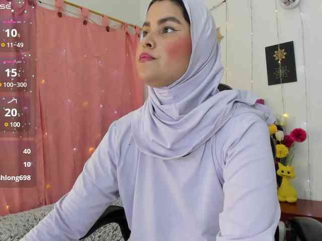 AishaAmin webcam