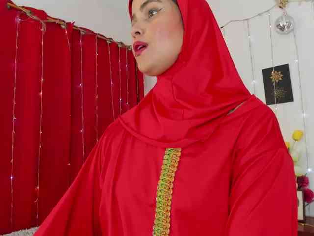 AishaAmin webcam