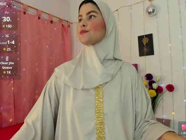 AishaAmin webcam