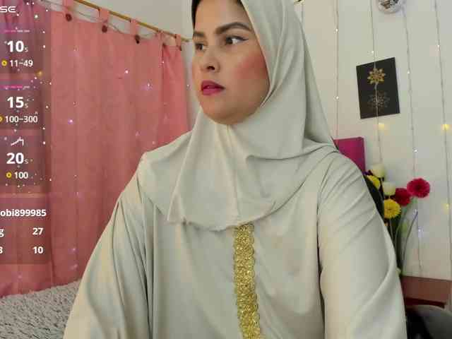 AishaAmin webcam
