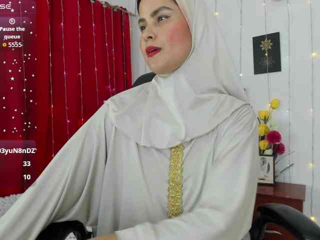 AishaAmin webcam