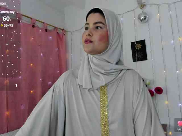 AishaAmin webcam