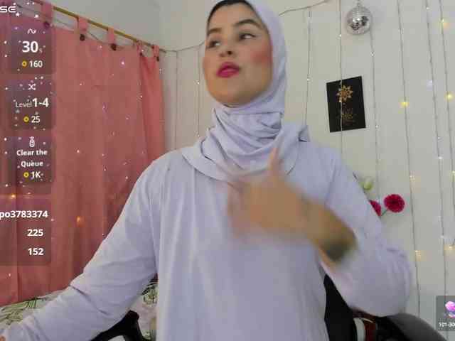 AishaAmin webcam