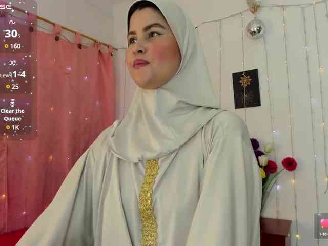 AishaAmin webcam
