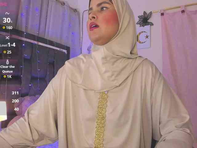 AishaAmin webcam