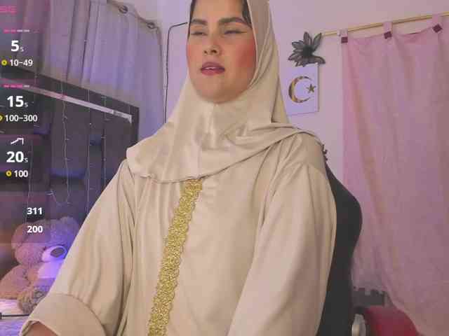 free adult chatting AishaAmin