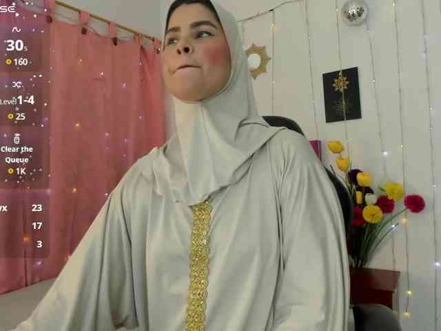 AishaAmin webcam
