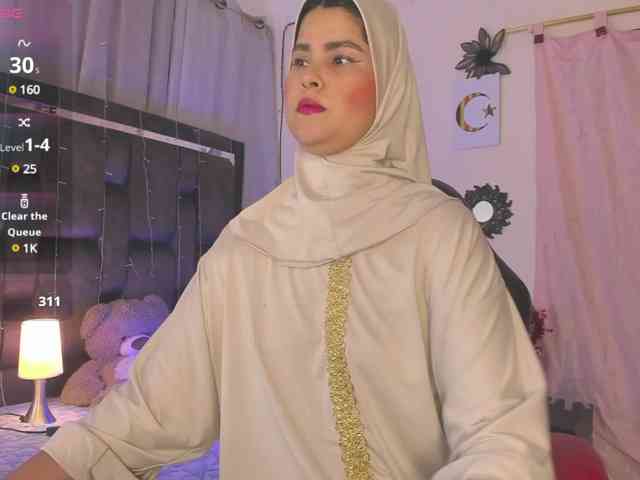 AishaAmin webcam