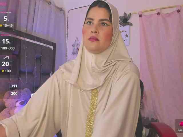 AishaAmin webcam
