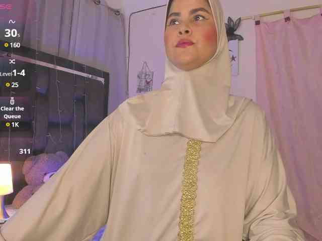 AishaAmin webcam