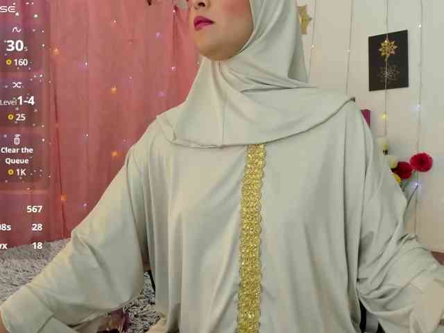 AishaAmin webcam