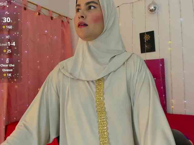 AishaAmin webcam