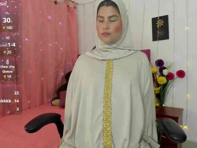 AishaAmin webcam